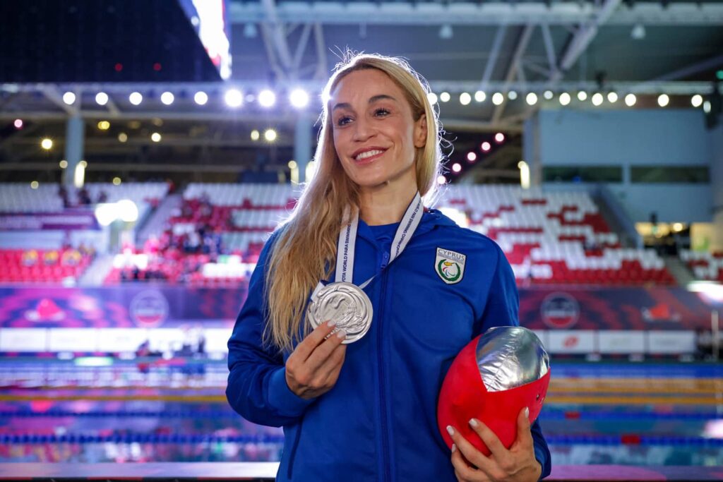 Silver Medal Para Swimming World Championships, 100m breaststroke SΒ11 – Singapore